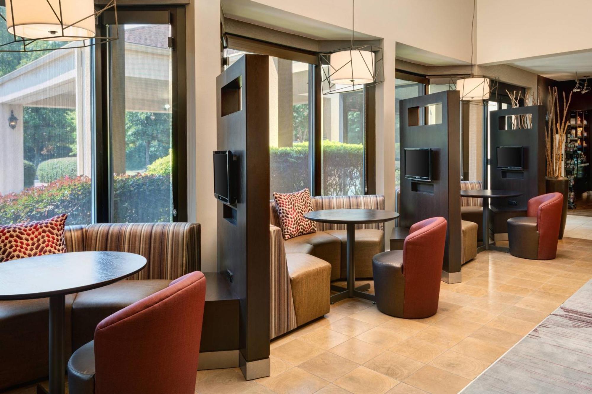 Hotel Courtyard By Marriott Atlanta Executive Park/Emory Exterior foto