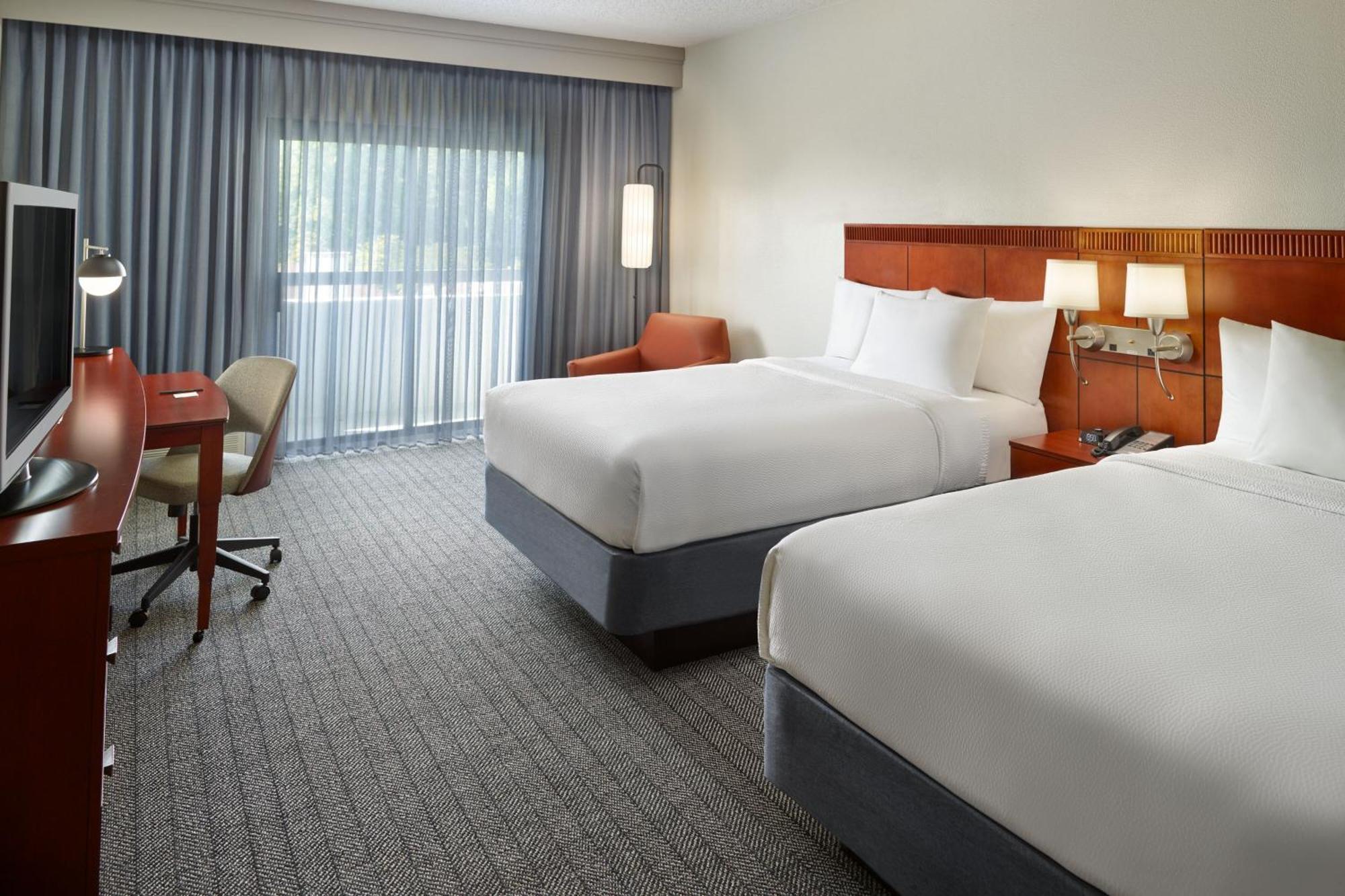 Hotel Courtyard By Marriott Atlanta Executive Park/Emory Exterior foto